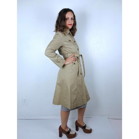 vintage 70s Tan FITTED Belted TRENCH COAT Small short trench coat princess coat - Picture 4 of 10